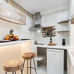 The Locals Apartament